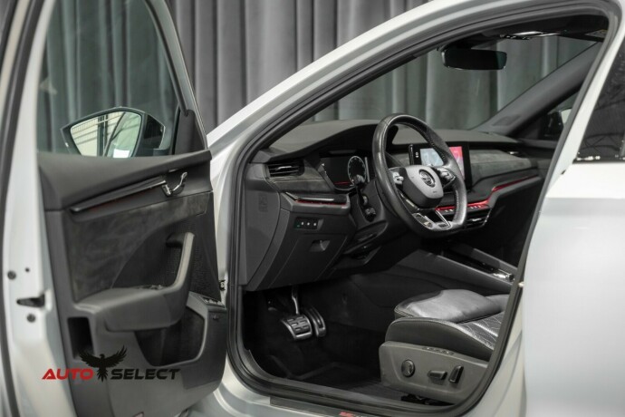 skoda-octavia-rs-elektrisitetbensin-2021-big-24