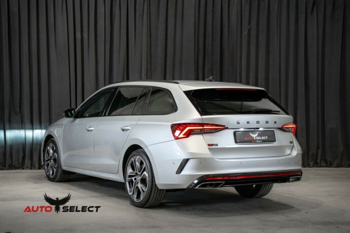 skoda-octavia-rs-elektrisitetbensin-2021-big-8
