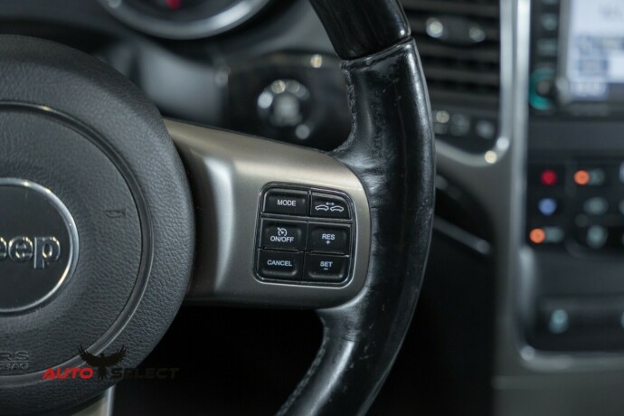 jeep-grand-cherokee-diesel-2013-big-32