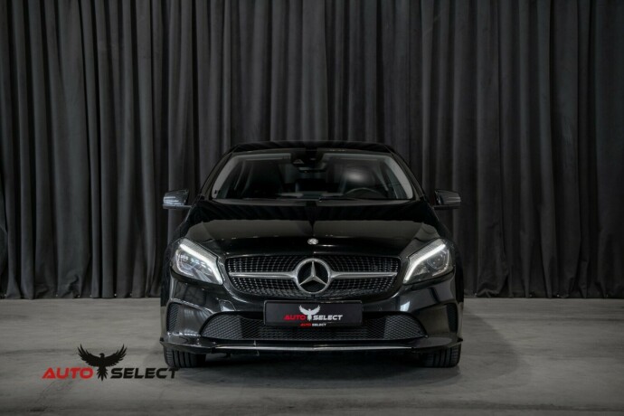 mercedes-benz-a-klasse-bensin-2016-big-4