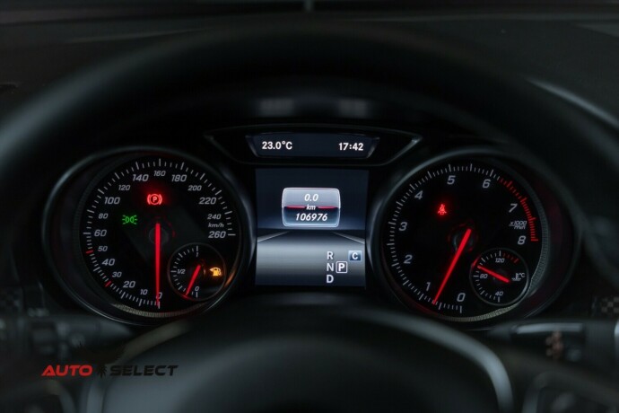 mercedes-benz-a-klasse-bensin-2016-big-28