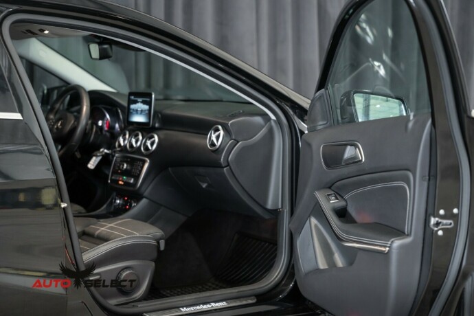 mercedes-benz-a-klasse-bensin-2016-big-16