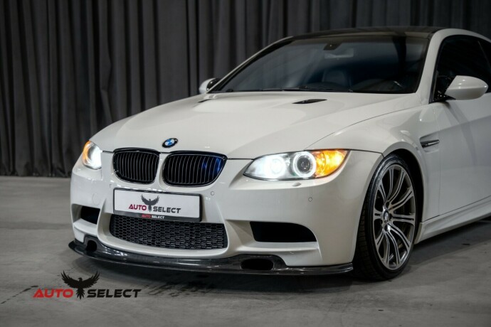 bmw-m3-bensin-2008-big-11