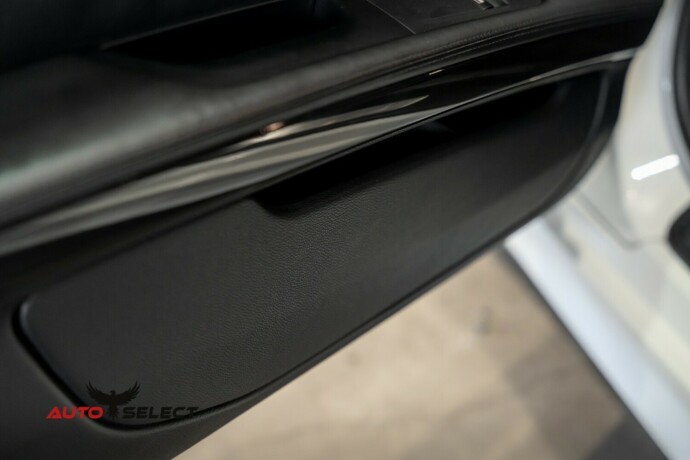 bmw-m3-bensin-2008-big-30