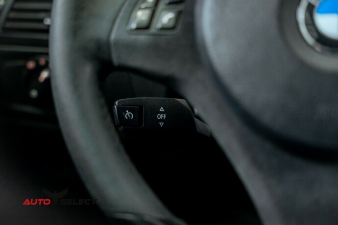 bmw-m3-bensin-2008-big-38