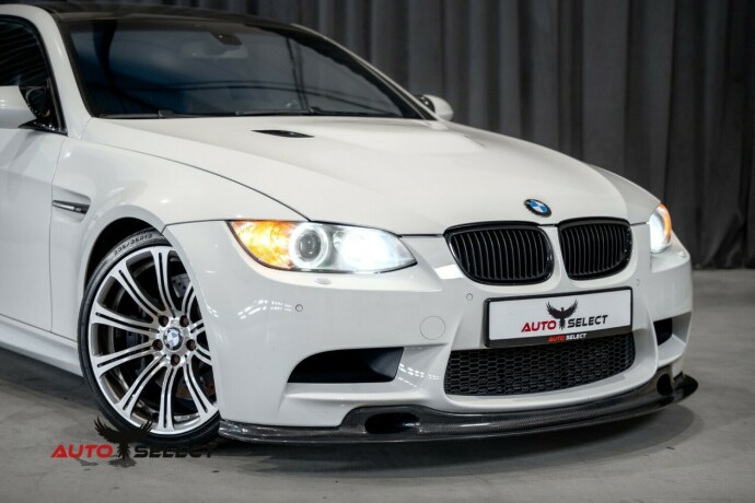 bmw-m3-bensin-2008-big-1