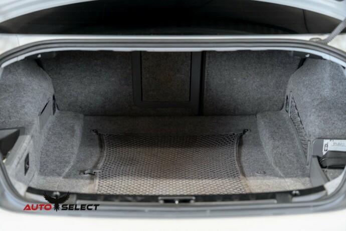 bmw-m3-bensin-2008-big-19