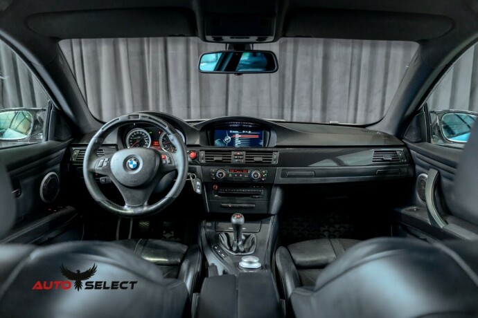 bmw-m3-bensin-2008-big-44