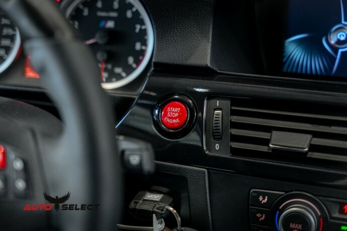 bmw-m3-bensin-2008-big-43