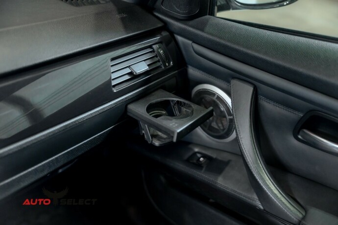 bmw-m3-bensin-2008-big-45