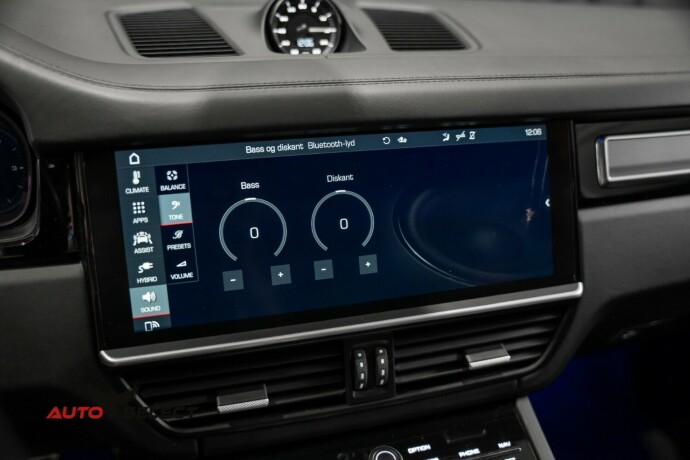 porsche-cayenne-coupe-elektrisitetbensin-2020-big-71