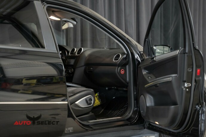 mercedes-benz-m-klasse-bensin-2005-big-19