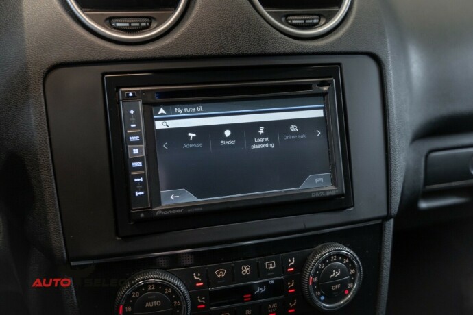 mercedes-benz-m-klasse-bensin-2005-big-40