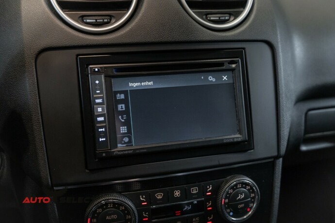 mercedes-benz-m-klasse-bensin-2005-big-43