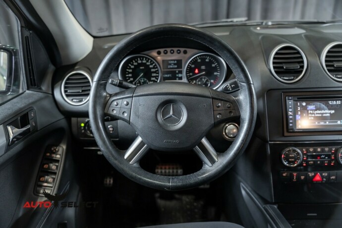 mercedes-benz-m-klasse-bensin-2005-big-29