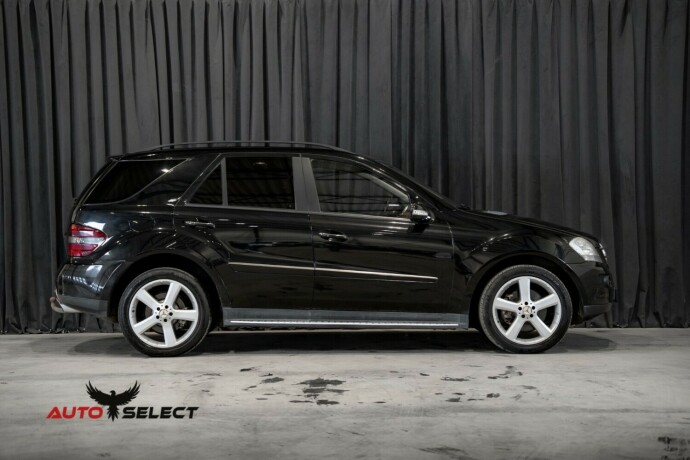 mercedes-benz-m-klasse-bensin-2005-big-13