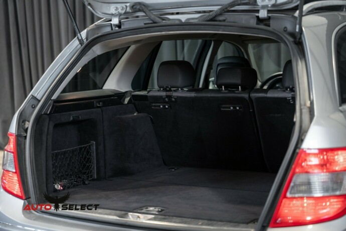 mercedes-benz-c-klasse-diesel-2010-big-11