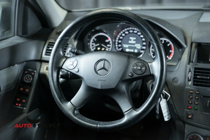 mercedes-benz-c-klasse-diesel-2010-big-24