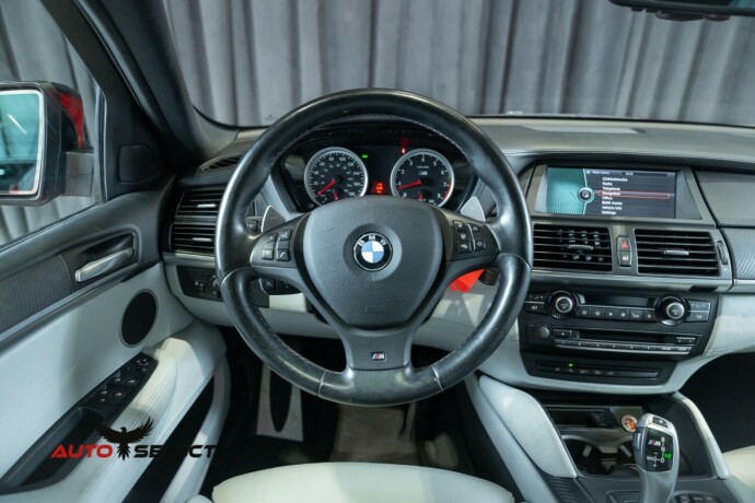 bmw-x6-m-bensin-2011-big-31