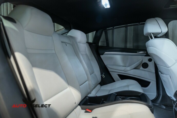 bmw-x6-m-bensin-2011-big-17