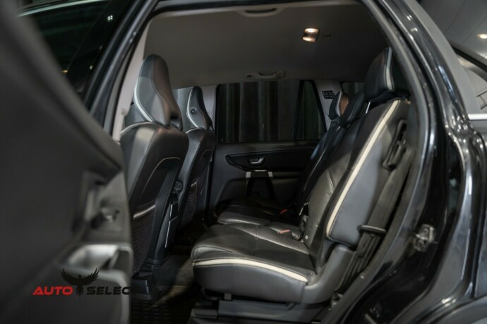 volvo-xc-90-diesel-2011-big-17