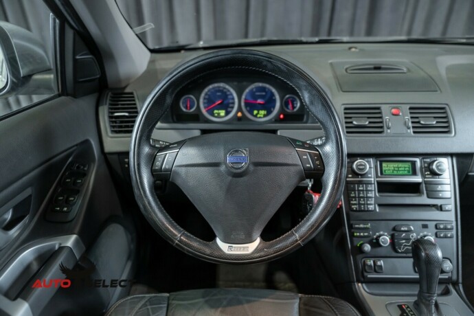 volvo-xc-90-diesel-2011-big-28