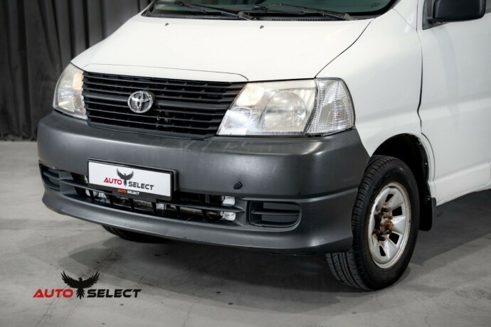 toyota-hiace-diesel-2008-big-6