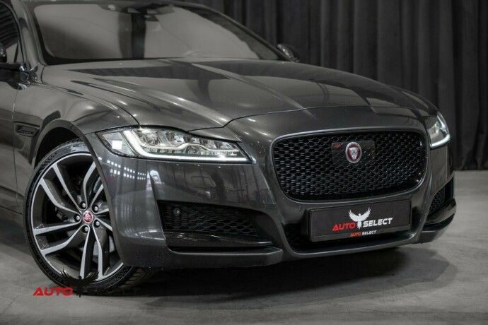 jaguar-xf-bensin-2016-big-1