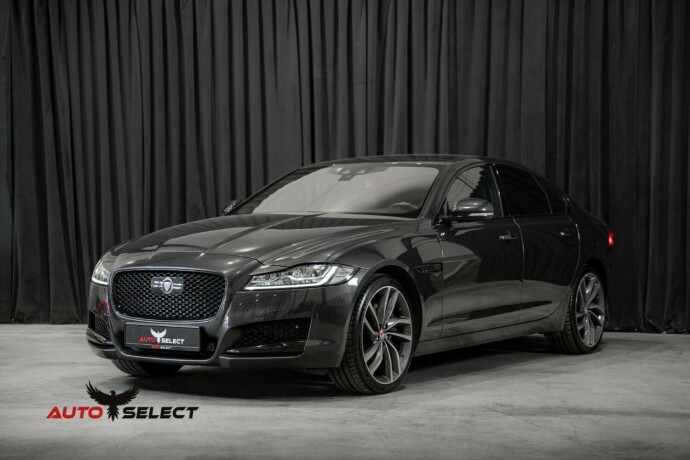 jaguar-xf-bensin-2016-big-5