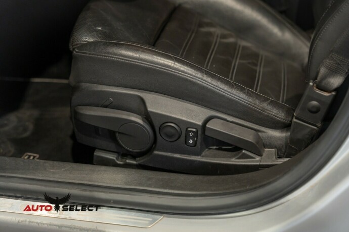 opel-insignia-diesel-2011-big-16