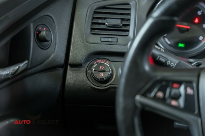 opel-insignia-diesel-2011-big-20