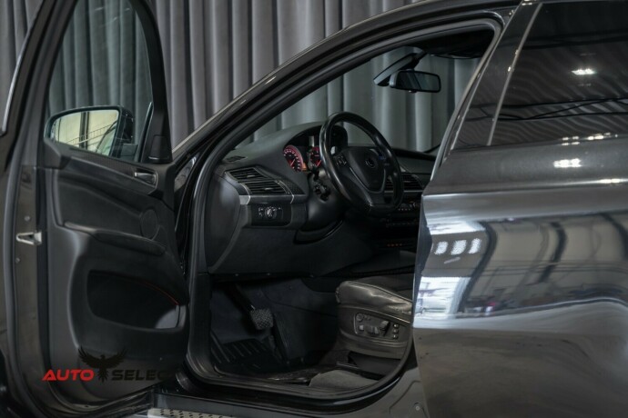 bmw-x6-diesel-2011-big-24