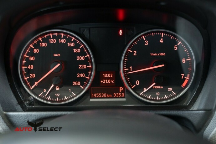 bmw-3-serie-bensin-2011-big-30