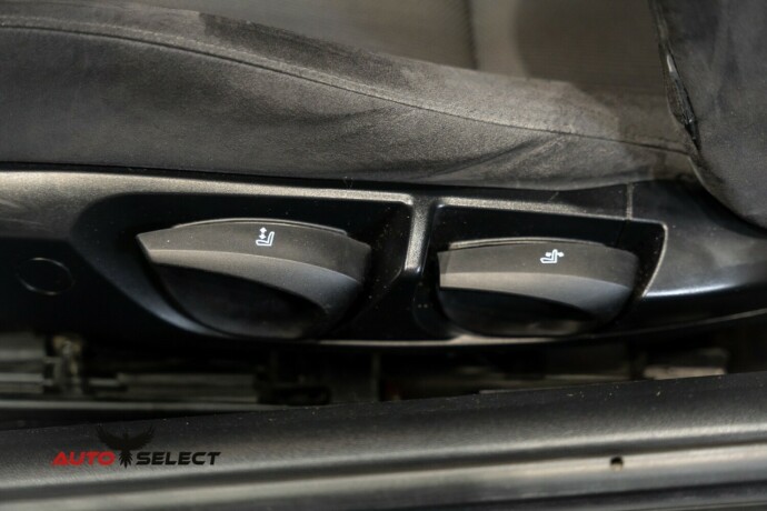 bmw-3-serie-bensin-2011-big-21