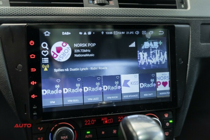 bmw-3-serie-bensin-2011-big-40