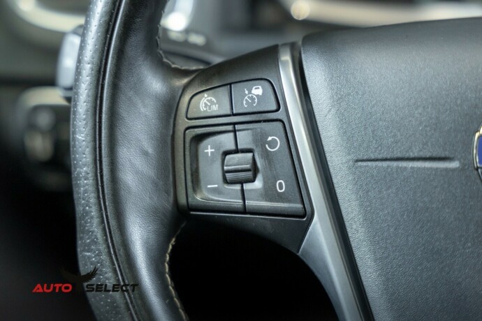 volvo-v60-bensin-2018-big-26
