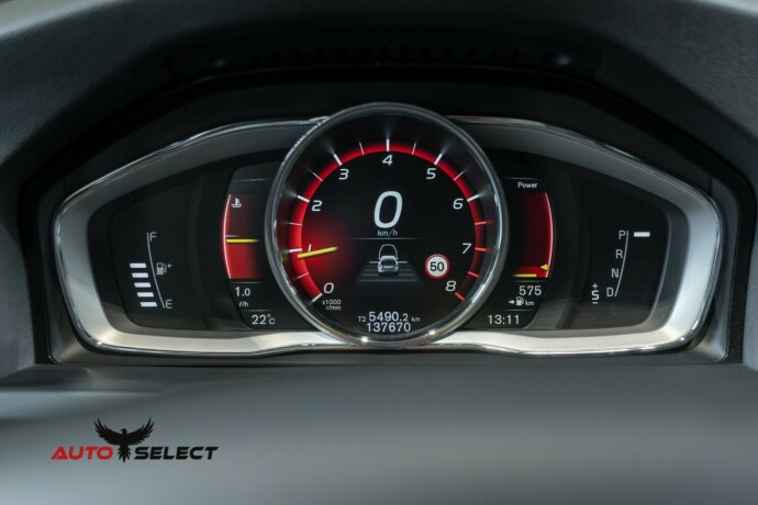 volvo-v60-bensin-2018-big-27