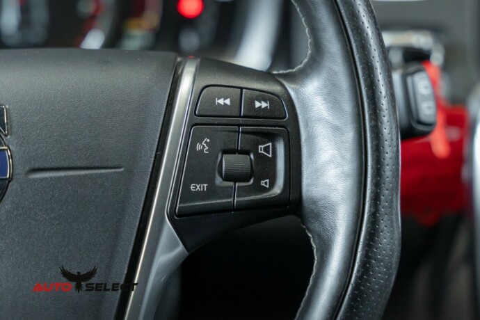 volvo-v60-bensin-2018-big-28