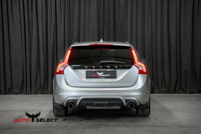 volvo-v60-bensin-2018-big-8