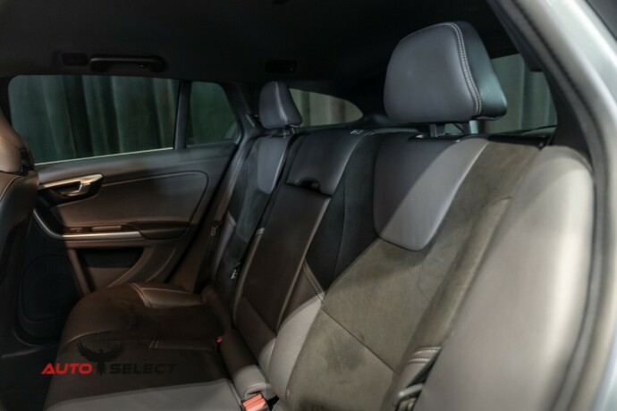 volvo-v60-bensin-2018-big-18