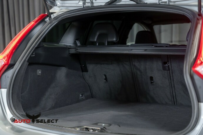 volvo-v60-bensin-2018-big-10