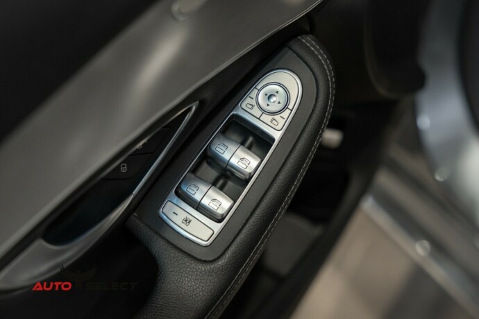 mercedes-benz-c-klasse-elektrisitetbensin-2016-big-23