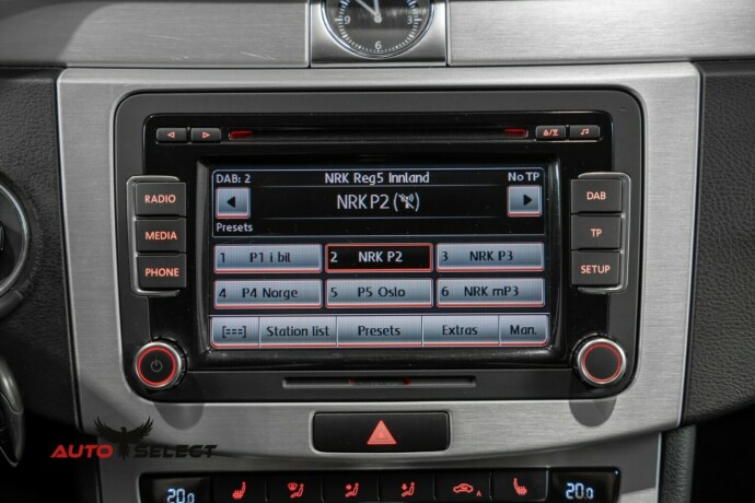 volkswagen-passat-diesel-2012-big-36
