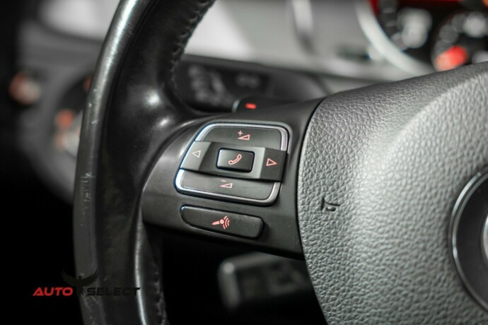 volkswagen-passat-diesel-2012-big-29