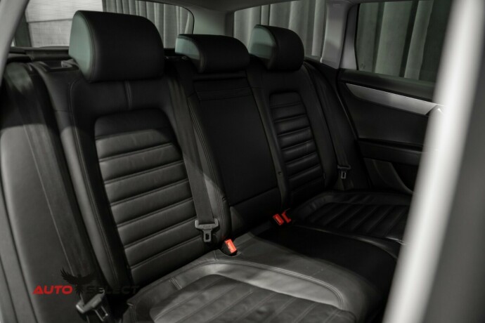 volkswagen-passat-diesel-2012-big-14