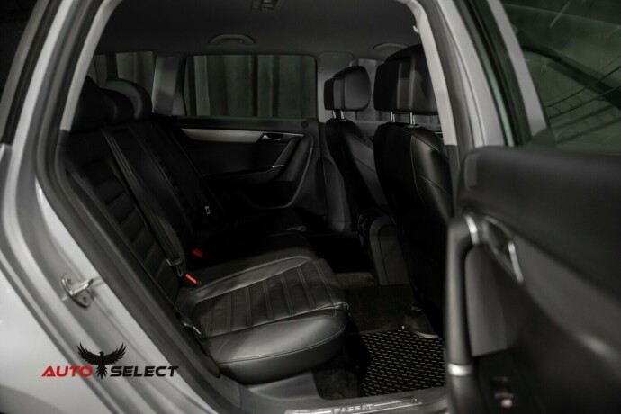 volkswagen-passat-diesel-2012-big-13