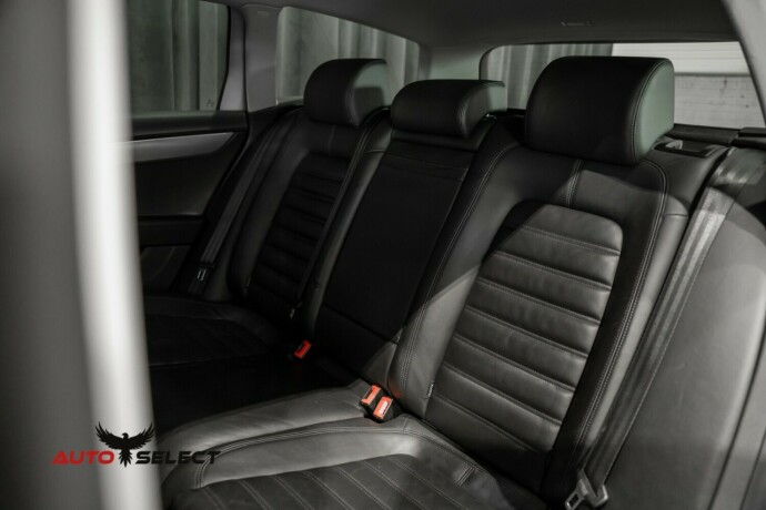 volkswagen-passat-diesel-2012-big-20