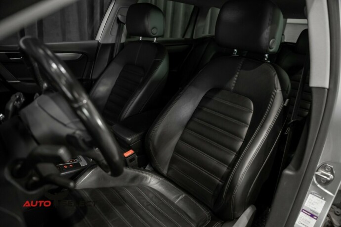 volkswagen-passat-diesel-2012-big-25