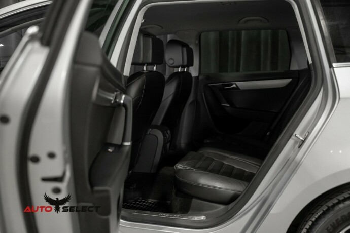 volkswagen-passat-diesel-2012-big-19