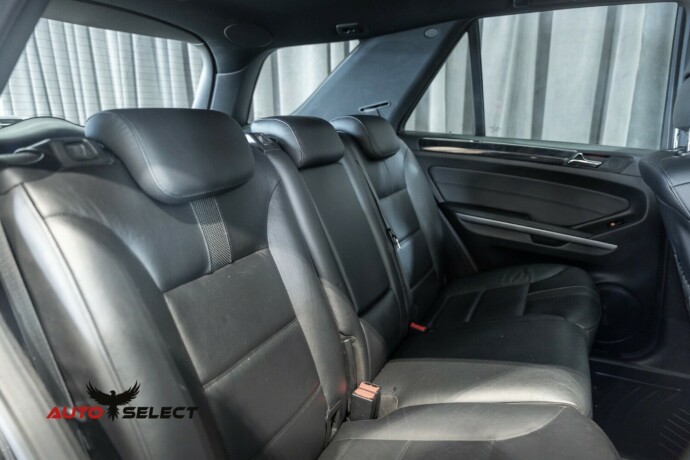 mercedes-benz-m-klasse-diesel-2009-big-14